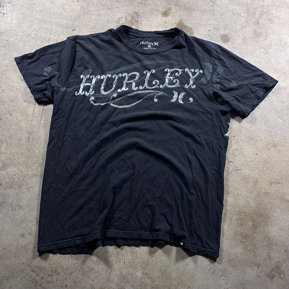 early 2000’s Hurley Black T-Shirt Size Large cool graphic front and back